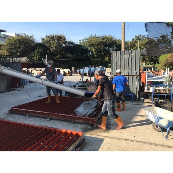 水泥柱澆置預鑄 水泥柱澆置預鑄-承蓁工程行