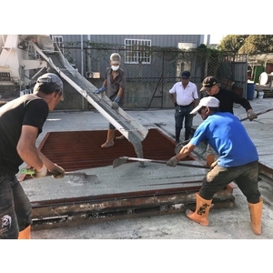 水泥柱澆置預鑄