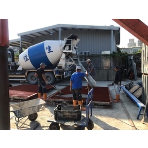 水泥柱澆置預鑄