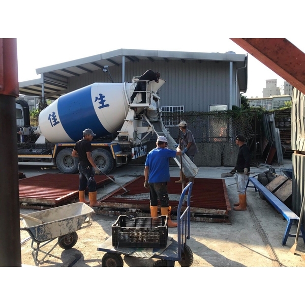 水泥柱澆置預鑄 水泥柱澆置預鑄,承蓁工程行