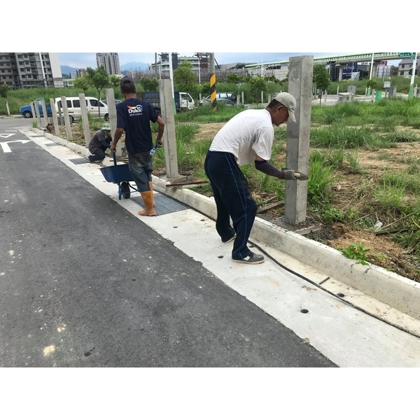 松竹捷運周圍.圍籬工程 松竹捷運周圍.圍籬工程-承蓁工程行