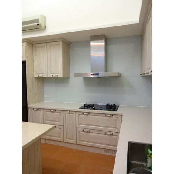 實木廚具-樺岑室內裝修有限公司