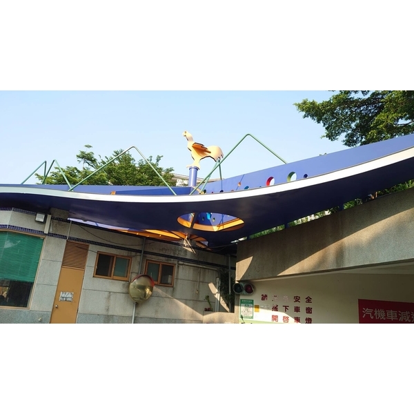 台中市仁美國小大門口塗裝工程-丞宇實業有限公司