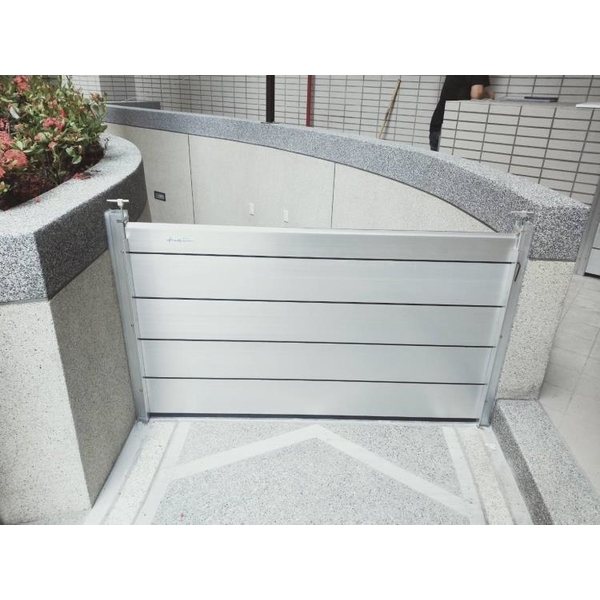 停車場防水閘門