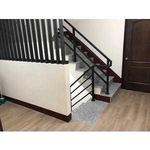 鋁格柵加扶手工程