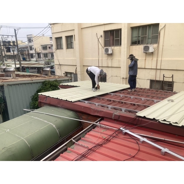 屋頂鐵皮工程