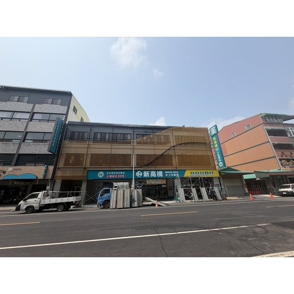 屏東鋁格柵工程實績｜屏東新高橋-大武藥局鋁格柵工程