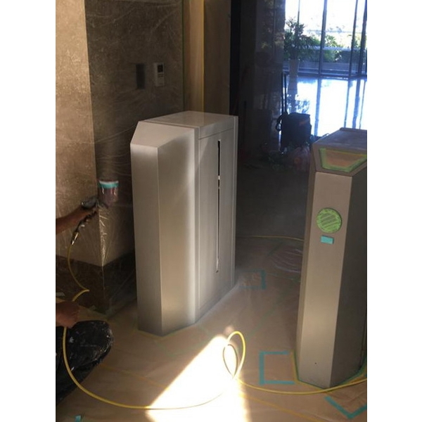 門禁管制閘金屬PU烤漆施工