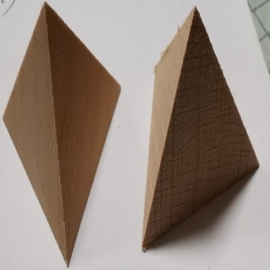 金字塔,珔陞木器工廠