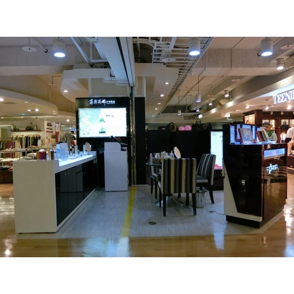 商業辦公空間設計-FIORINA