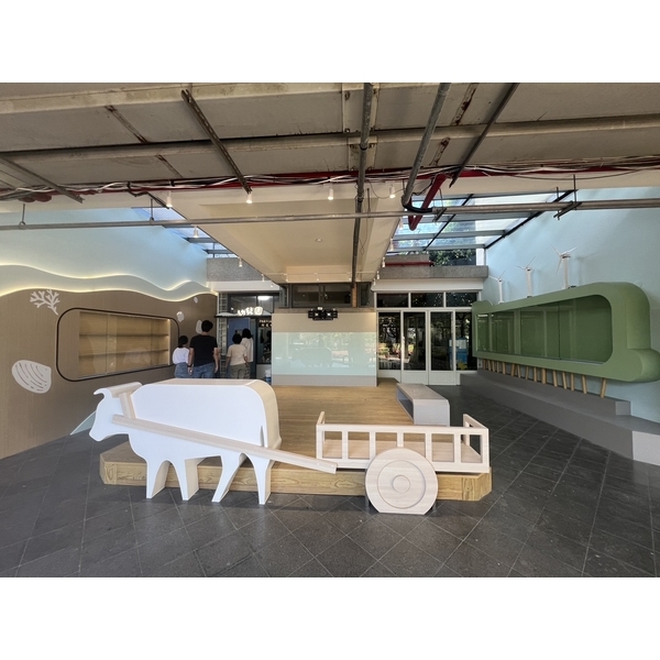 學校穿堂,八分室內裝修有限公司