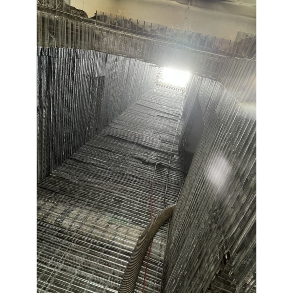 電梯澆置水泥,創新鋼網牆工程行