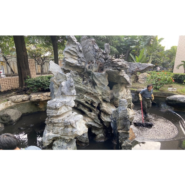 景觀魚塘清淤修整前(後)-澄明環境清潔股份有限公司