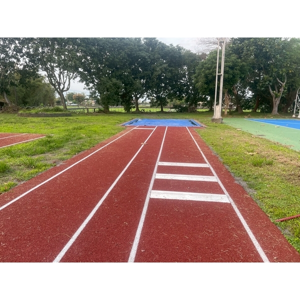 宜蘭羅東高中操場施作 