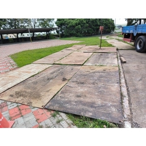 鋪設鐵板 , 立祐起重企業社