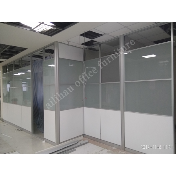 鋁合金複合材高隔間施工一隅,艾利豪辦公家具有限公司