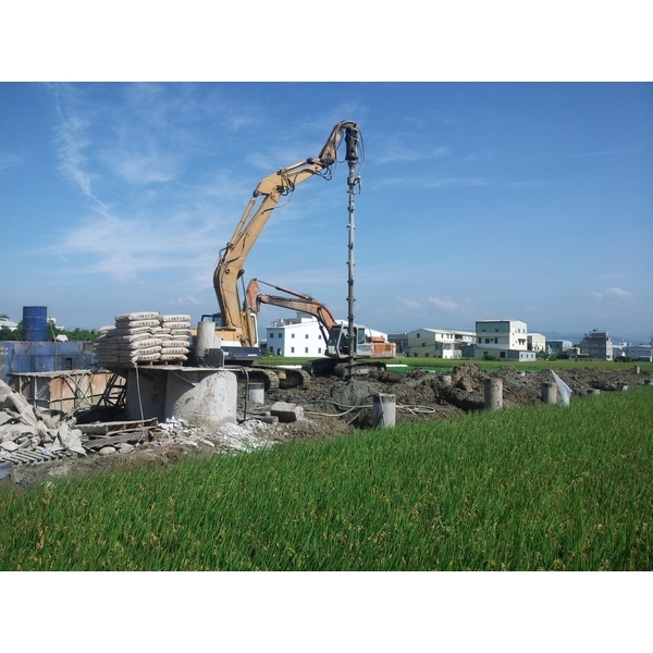 PC植入樁,長鴻開發工程有限公司