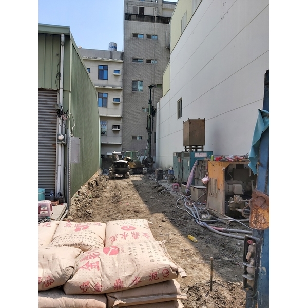 鄰房托基樁微型樁