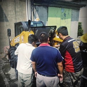 CASE 鏟裝機維修