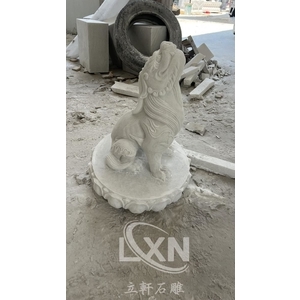石雕麒麟