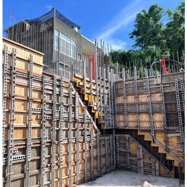 埔鹽31戶透天住宅新建工程-承洋工程行