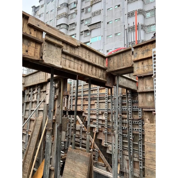 西環精品透天住宅新建工程(溪湖5戶)-承洋工程行
