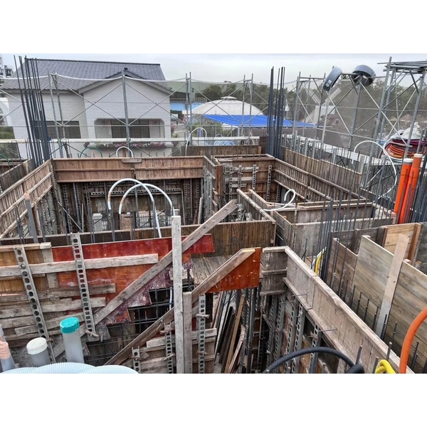琉璃仙境員林4戶透天住宅新建工程-承洋工程行