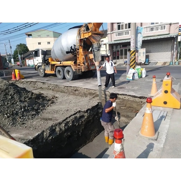 竹塘廣安宮圍牆