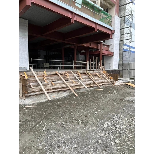 二林中科 矽品精密園區模板工程 (第二期)-承洋工程行