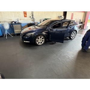 修車廠