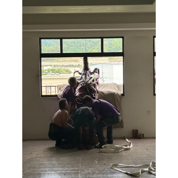 全台藝術品搬運工程｜專業搬運流程：從包裝、吊車工程到定位安裝