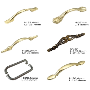 Zinc Alloy Curved Handle,泓僑貿易股份有限公司