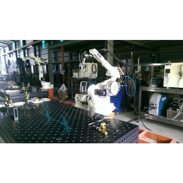 自動焊接,路上金屬建材有限公司