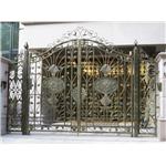 鑄鋁門 - 德義欄杆有限公司