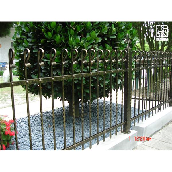 圍牆欄杆