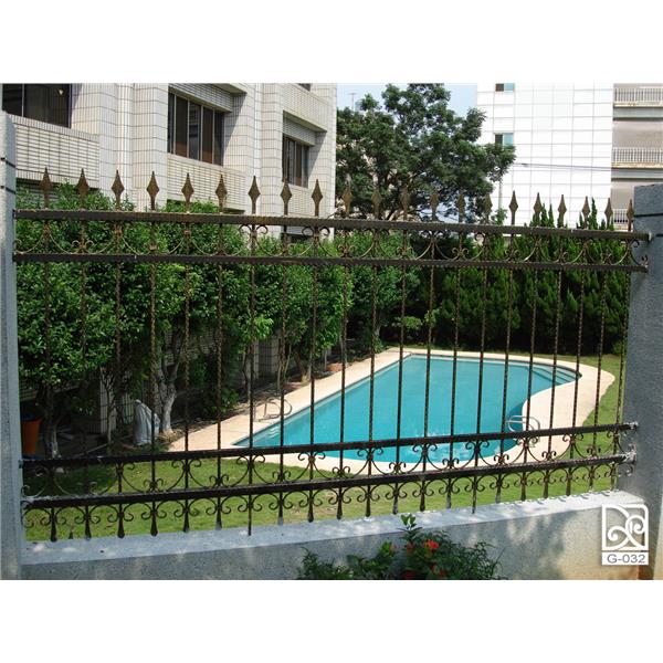 圍牆欄杆