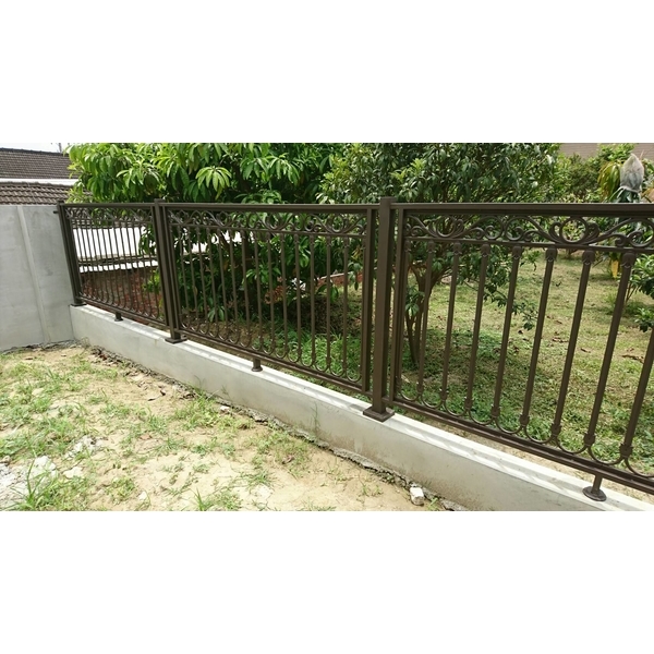 圍牆欄杆-德義欄杆有限公司