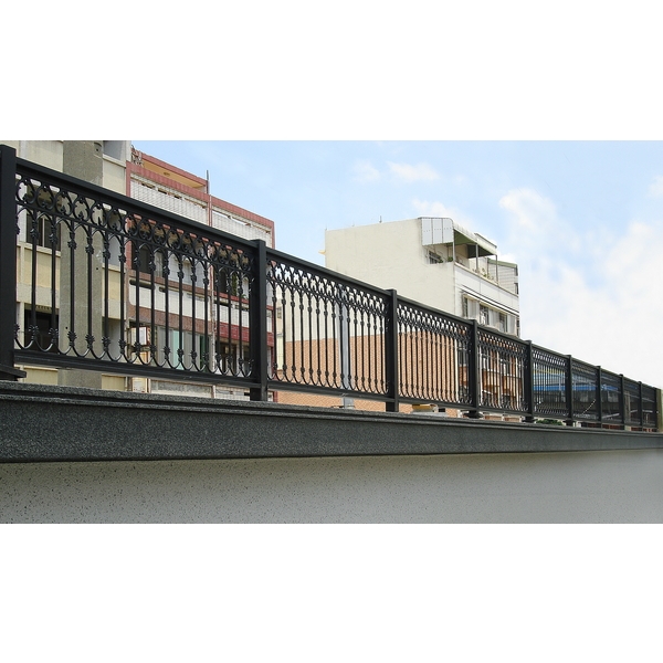 圍牆欄杆-德義欄杆有限公司