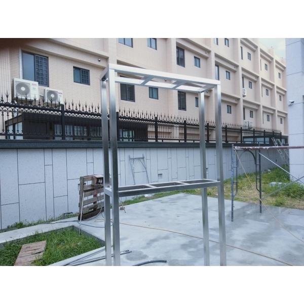 圍牆欄杆-德義欄杆有限公司