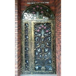 子母門 , 鴻慶企業社