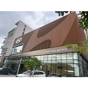 現代汽車桃園經國路廠區 - 霖園金屬工程有限公司