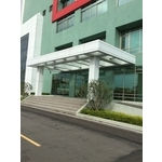 景碩電子廠-迎賓車道雨遮 - 霖園金屬工程有限公司