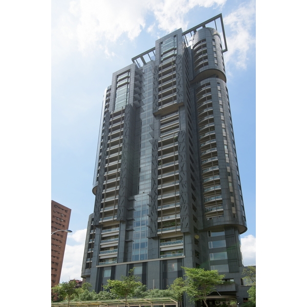 勤美璞真 勤美璞真,台灣華可貴建材股份有限公司