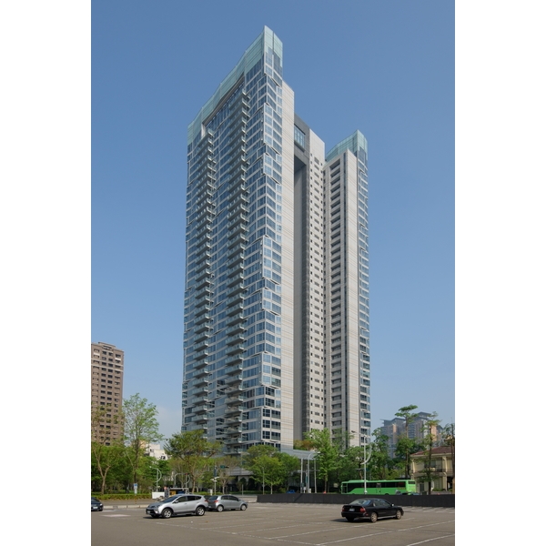 寶輝秋紅谷 寶輝秋紅谷,台灣華可貴建材股份有限公司