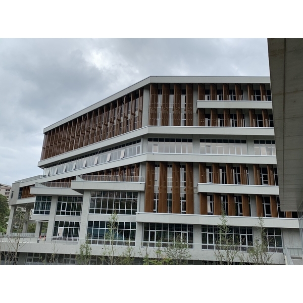 政大圖書館 政大圖書館-合特工程有限公司