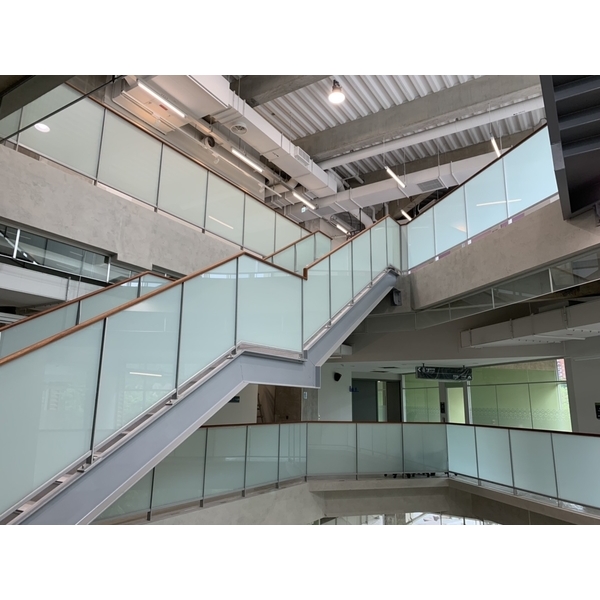 政大圖書館 政大圖書館-合特工程有限公司