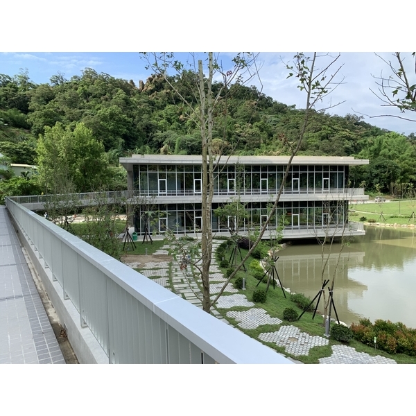 政大圖書館 政大圖書館-合特工程有限公司