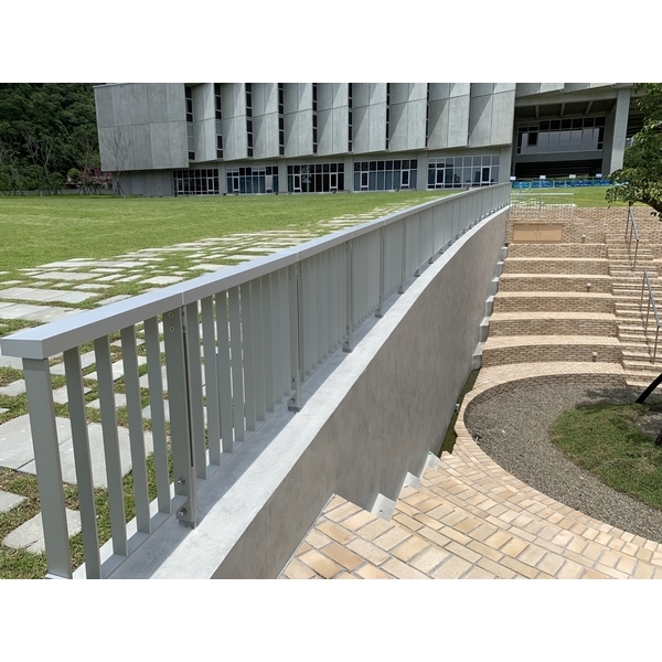 政大圖書館 政大圖書館,合特工程有限公司