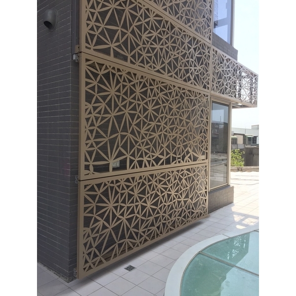 三本千晴 三本千晴-合特工程有限公司