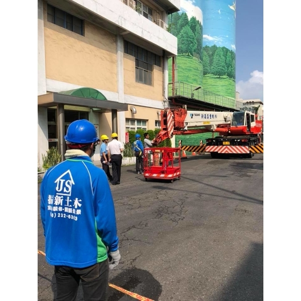 桶槽屋簷整修-振新土木包工業